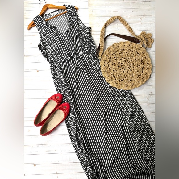 LOFT Dresses & Skirts - Loft tank maxi dress